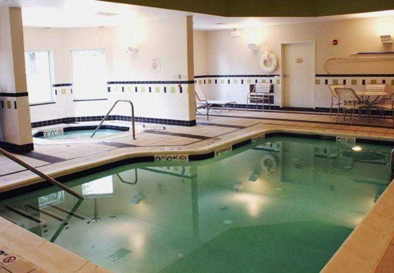 Fairfield Inn And Suites By Marriott Strasburg Shenandoah Valley Exteriör bild