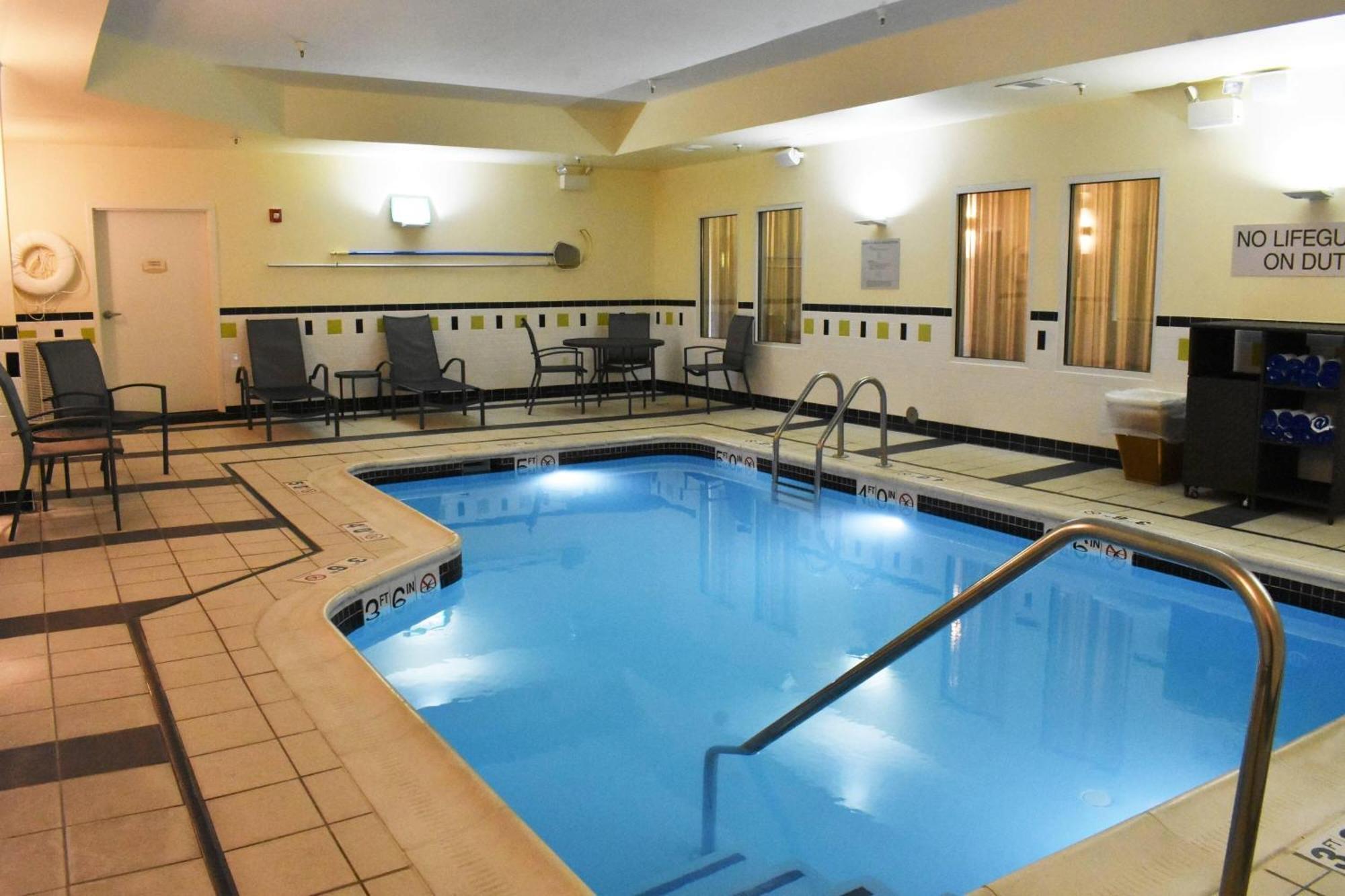 Fairfield Inn And Suites By Marriott Strasburg Shenandoah Valley Exteriör bild