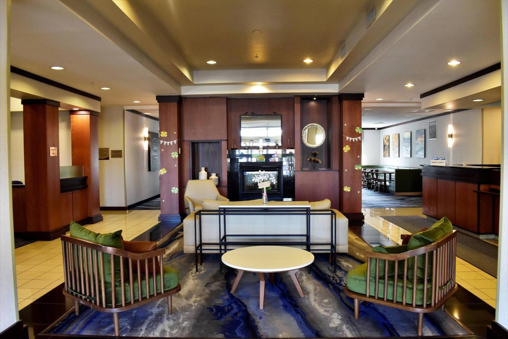 Fairfield Inn And Suites By Marriott Strasburg Shenandoah Valley Exteriör bild